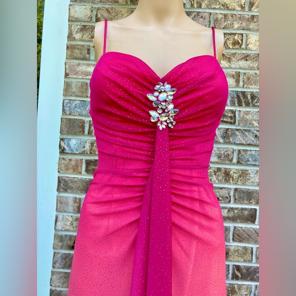 Y2K Pink & Peach Coral Sparkly Ombre Prom Dress - Picture 5 of 11
